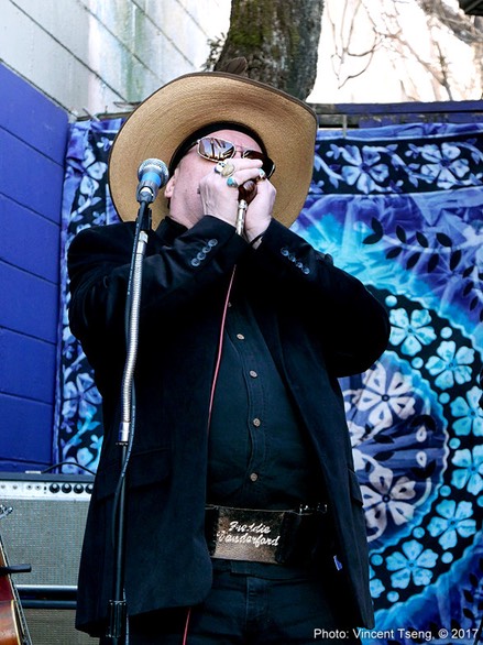 FreddieVanderford170319